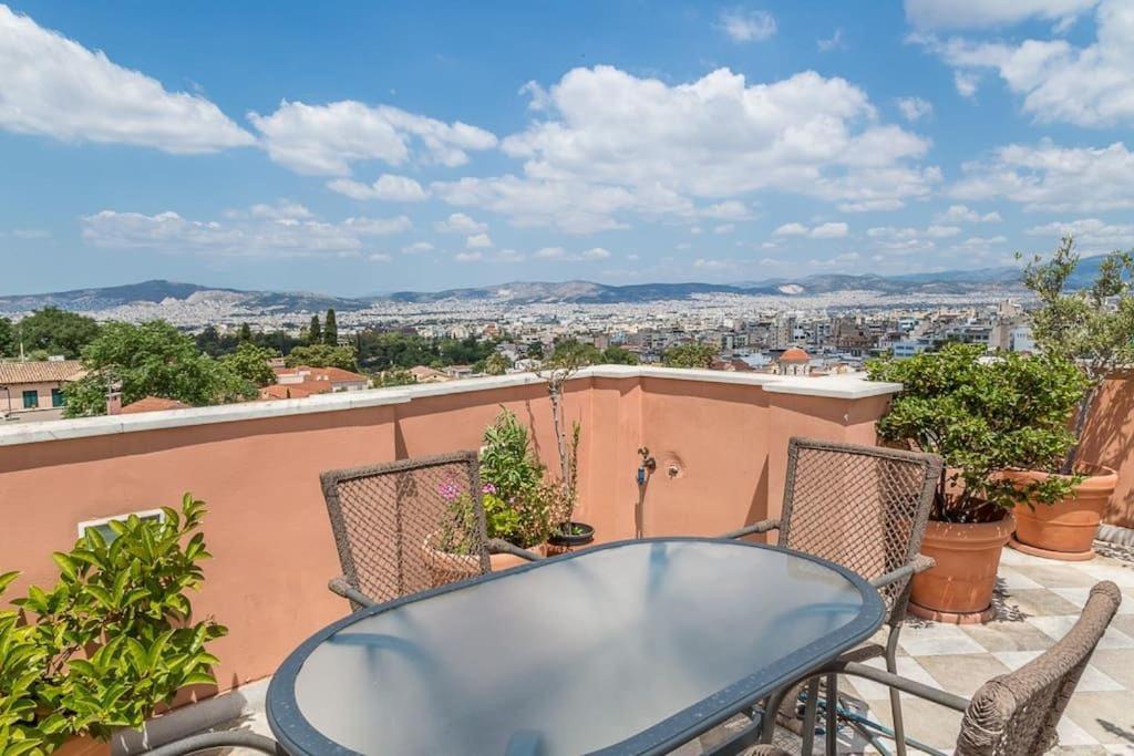 Aristocratic Home Under Acropolis Atenas Exterior foto